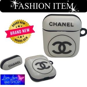 AIRPODS CASE: Handmade Black & White w/Monigram, NWOT